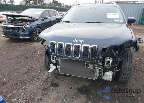 2021 Jeep Cherokee Latitude Plus 4X4 z USA, uszkodzony, nr VIN 1C4PJMLB0MD174360
